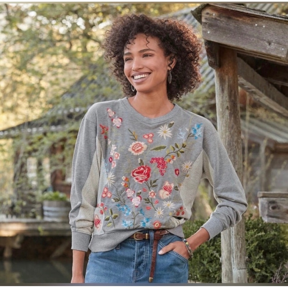 Johnny Was | Catalina French Terry Sweatshirt XL Grey Floral Embroidery J18823-5